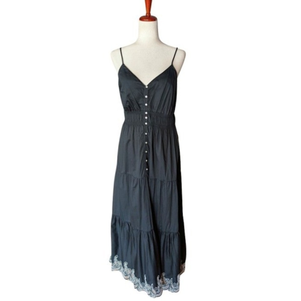 GAP Black Cotton Tiered Maxi Dress Embroidered Scallop Hem Smocked Waist Size M - Picture 2 of 8
